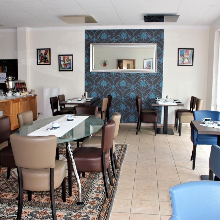 Hotel Schloemer Κλόπενμπουργκ Εξωτερικό φωτογραφία